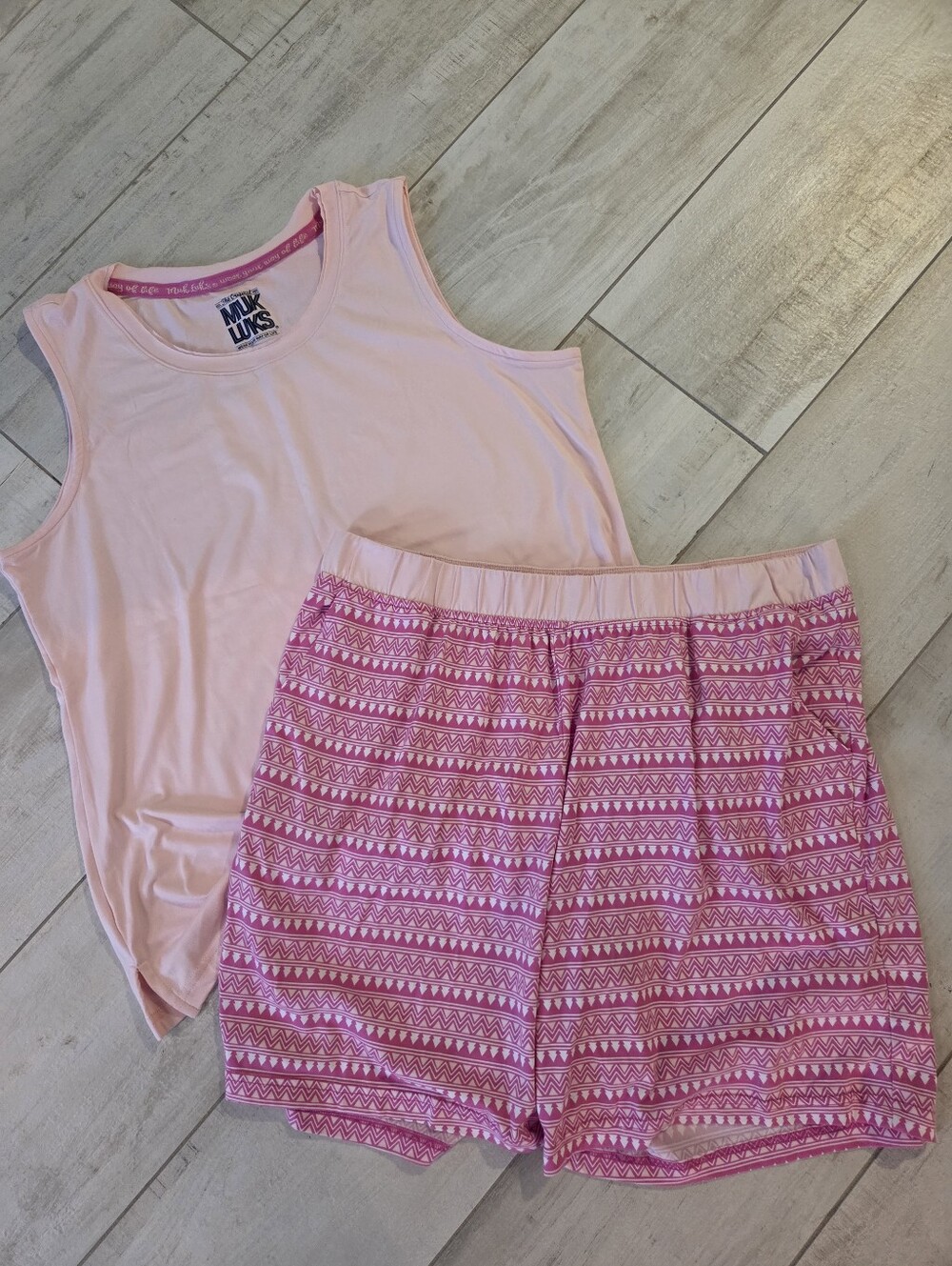Muk Luks Pajamas Short Set